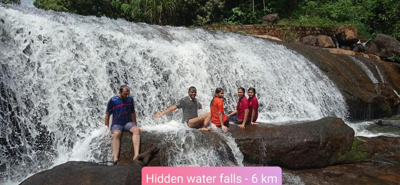Doddakallu Betta Homestay Coorg Somvārpet Exteriör bild