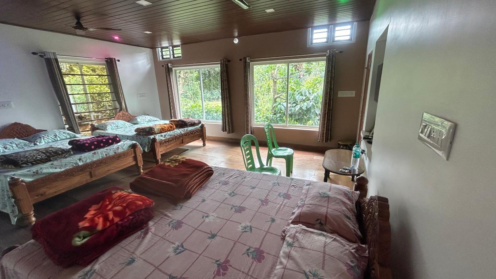 Doddakallu Betta Homestay Coorg Somvārpet Exteriör bild