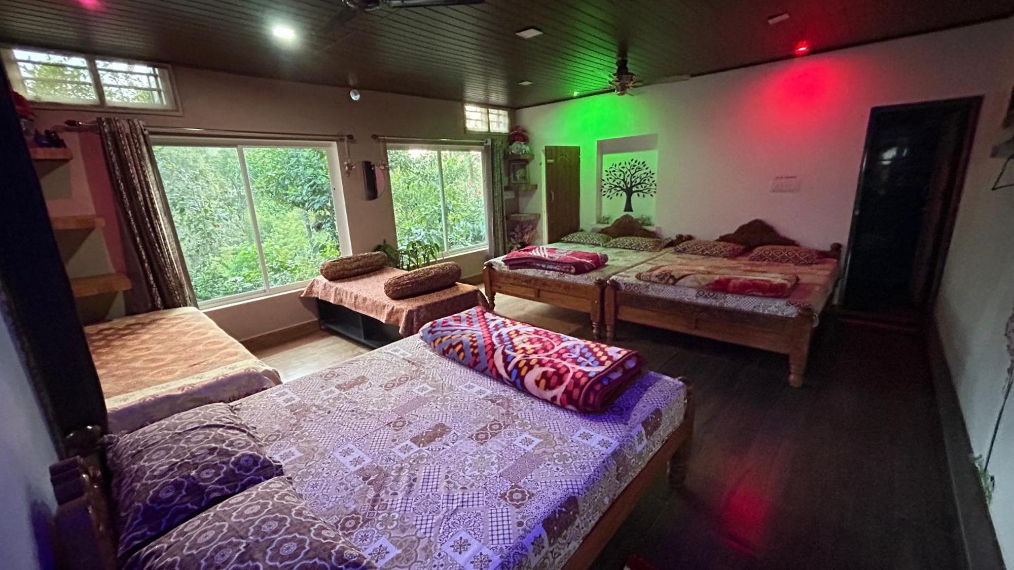 Doddakallu Betta Homestay Coorg Somvārpet Exteriör bild